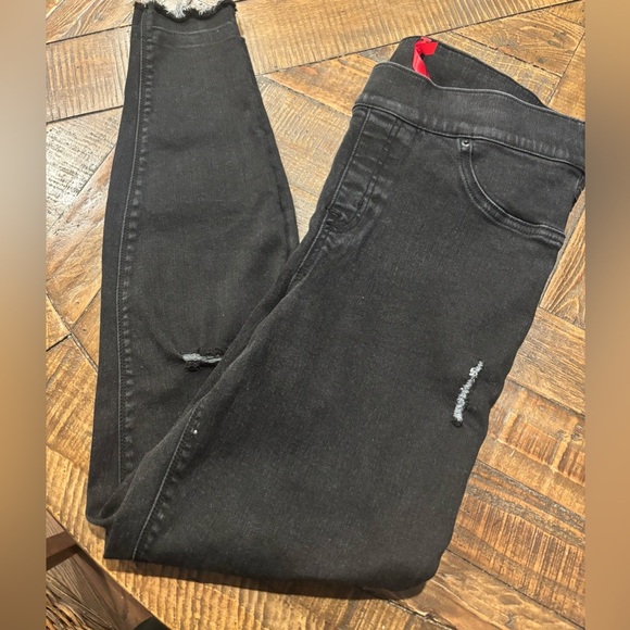 SPANX Black Skinny Jeans with Stretch Fit - Picture 2 of 11